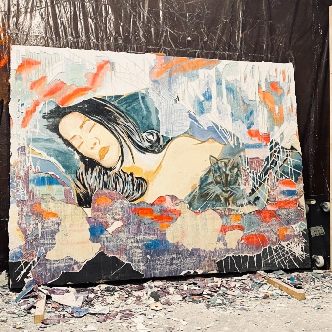 Wave no. 22 - Beauty and the beast (2021) - plaster, acrylic, spray, fresco, scratches and destruction on canvas, 200 x 150 x 5 cm - 5900 EUR
